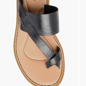 Born Veda Flip Flop Black Sz 8 New